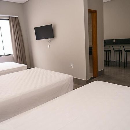 Apartamento Com Cozinha Privativa Apartment ฟอสดูอีกวาซู ภายนอก รูปภาพ
